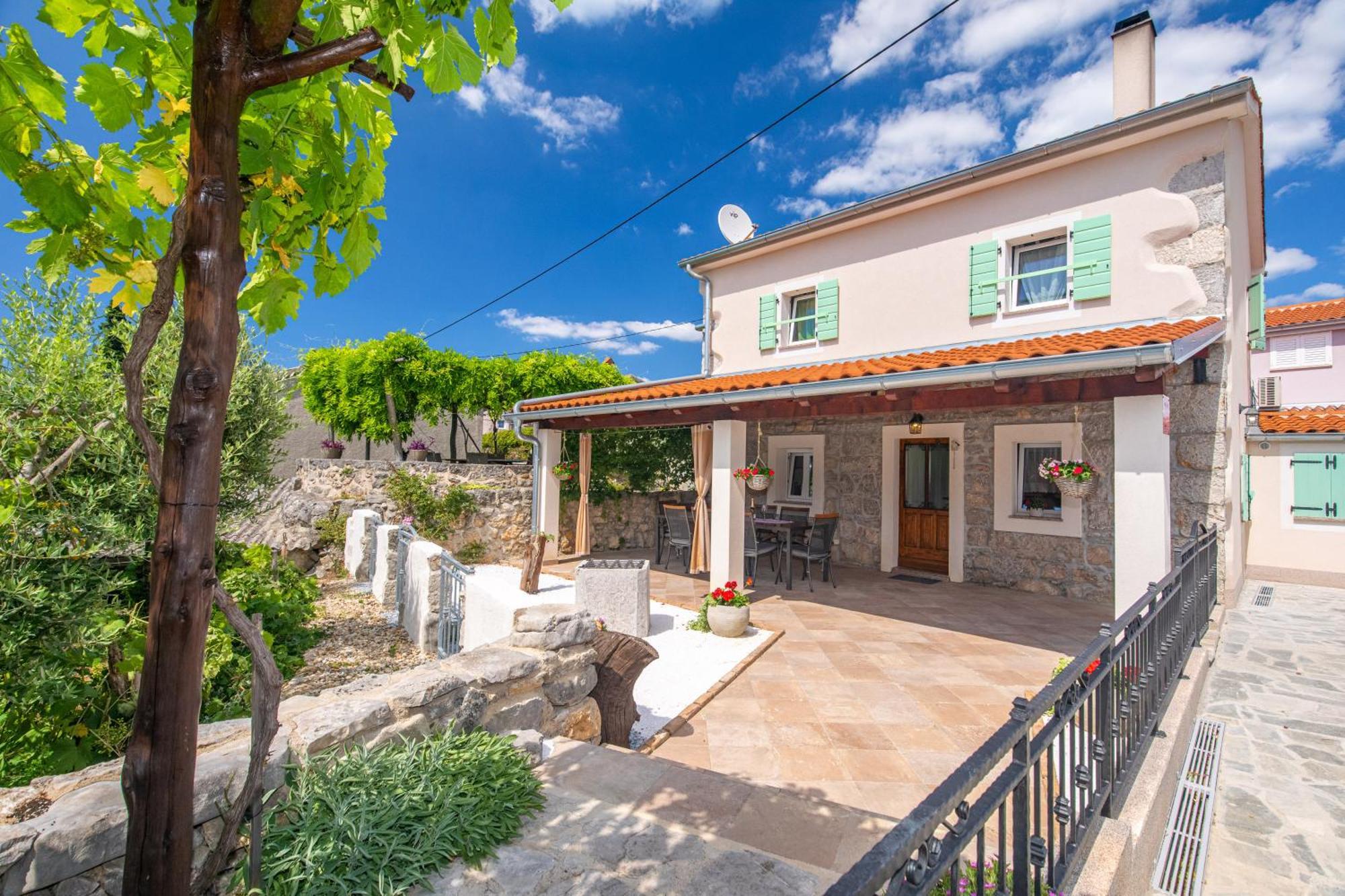Holiday House Anabella Krk Town Εξωτερικό φωτογραφία